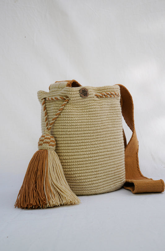 Mochila Mediana Unicolor Amistad