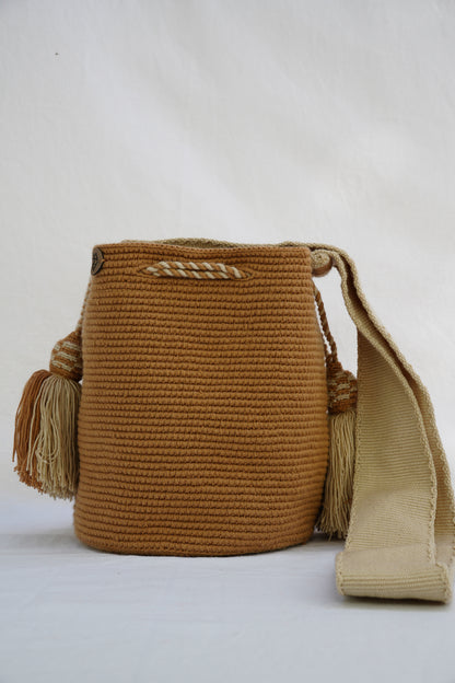 Mochila Mediana Unicolor Amistad