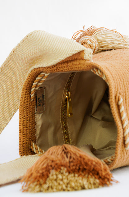 Mochila Mediana Unicolor Amistad