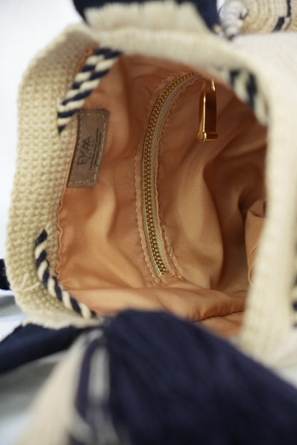 Mochila Mediana Unicolor Amistad