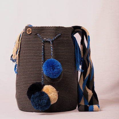 Mochila Cinco Borlas