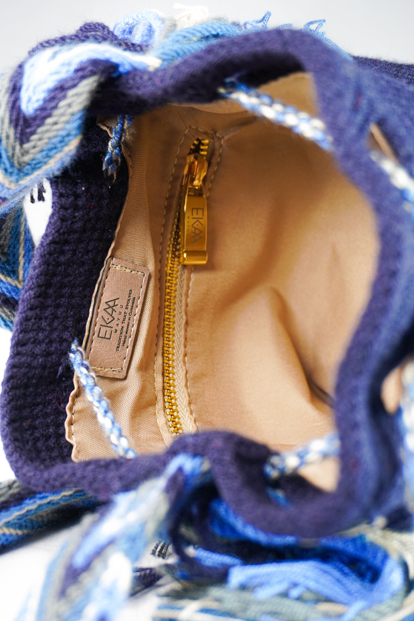 Mochila Unicolor Mediana