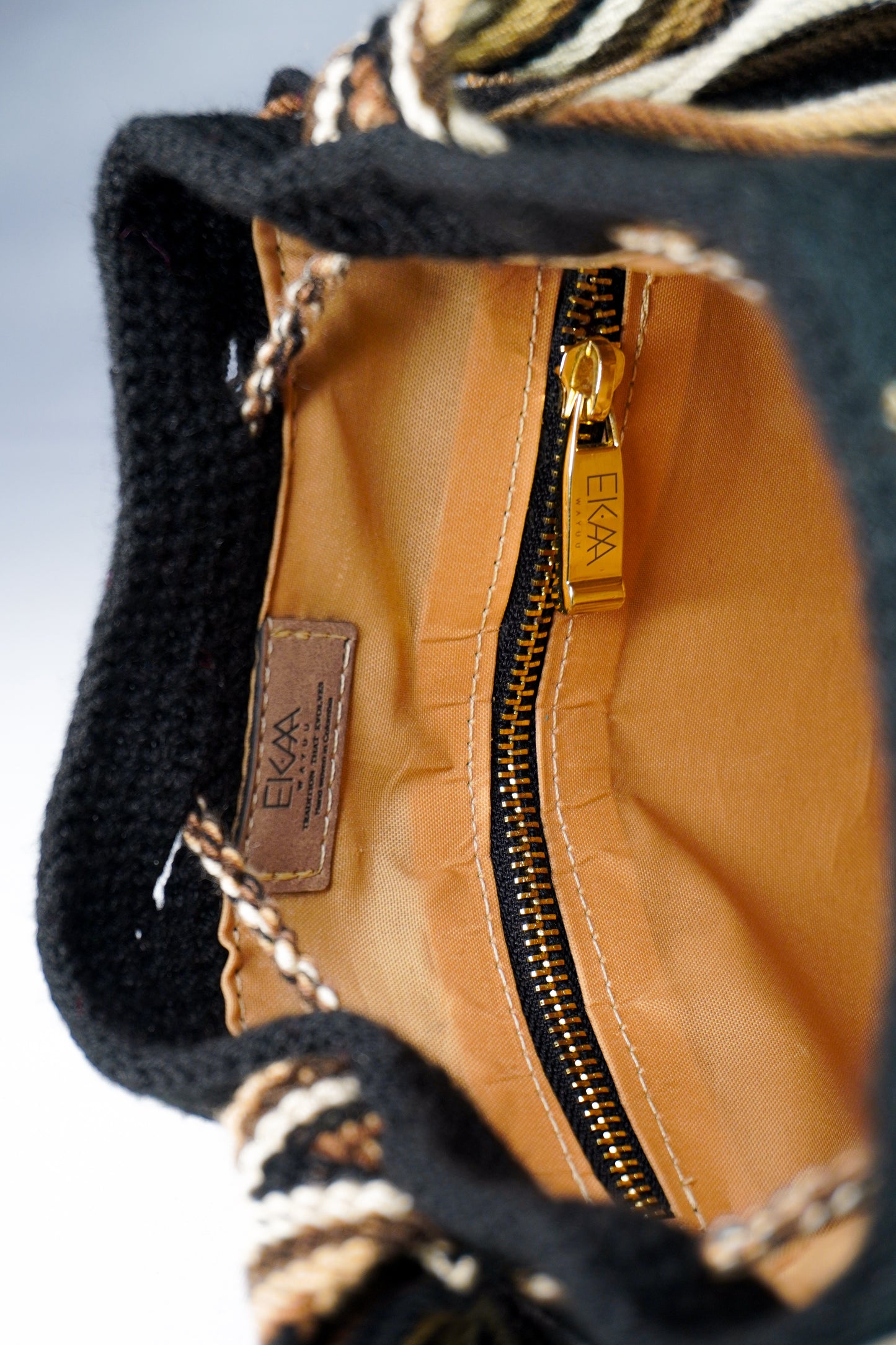 Mochila Unicolor Mediana