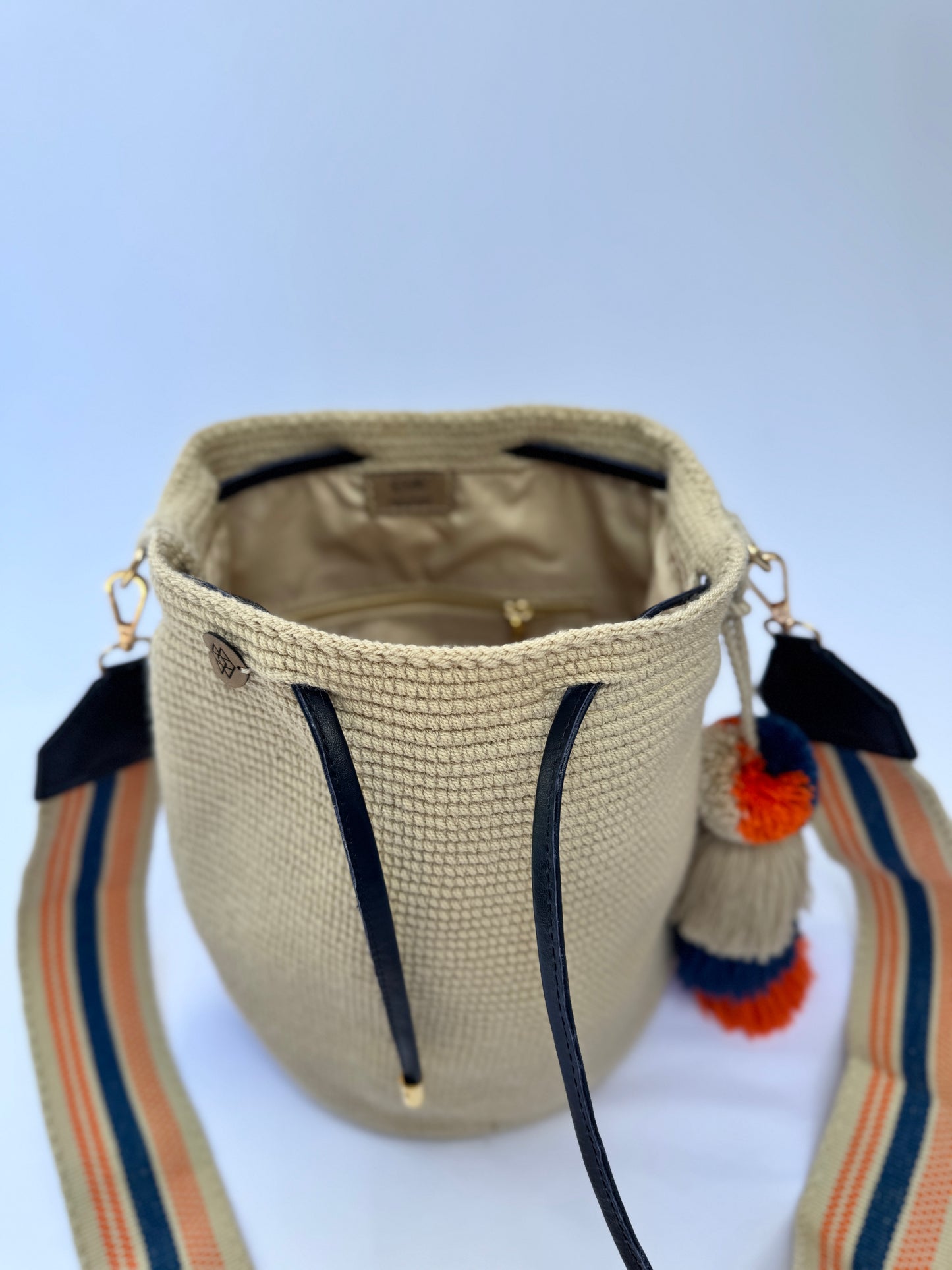 Mochilas Fusión Cordón Cuero