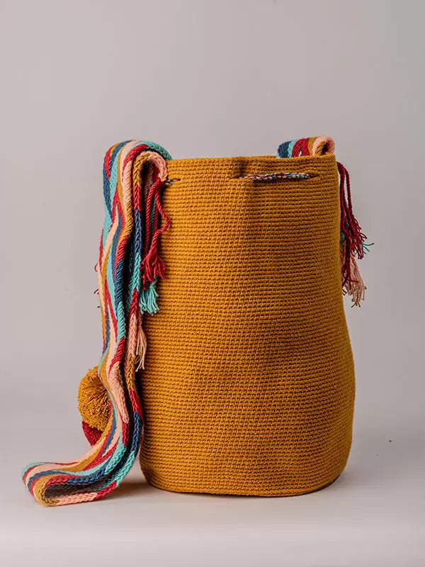 Mochila Cinco Borlas