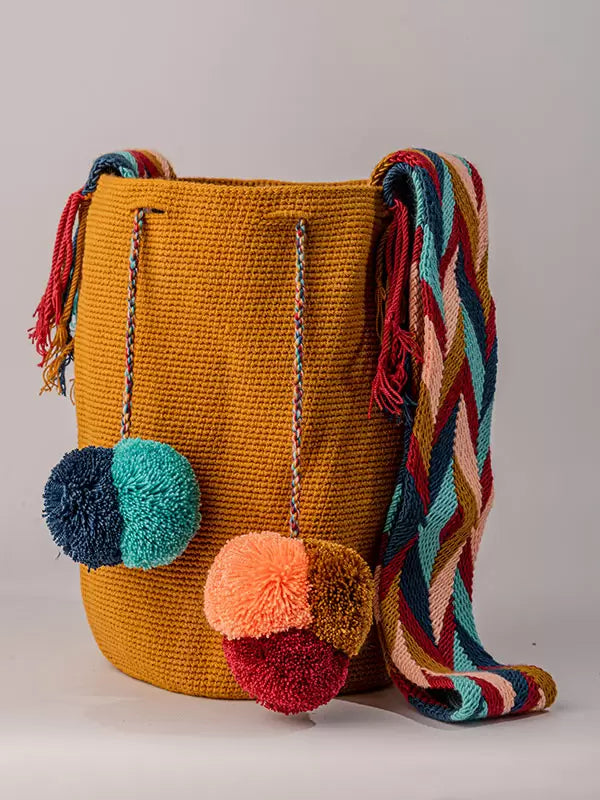 Mochila Cinco Borlas