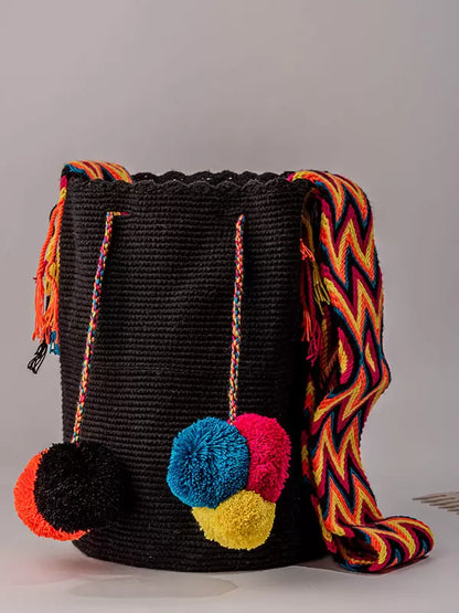Mochila Cinco Borlas