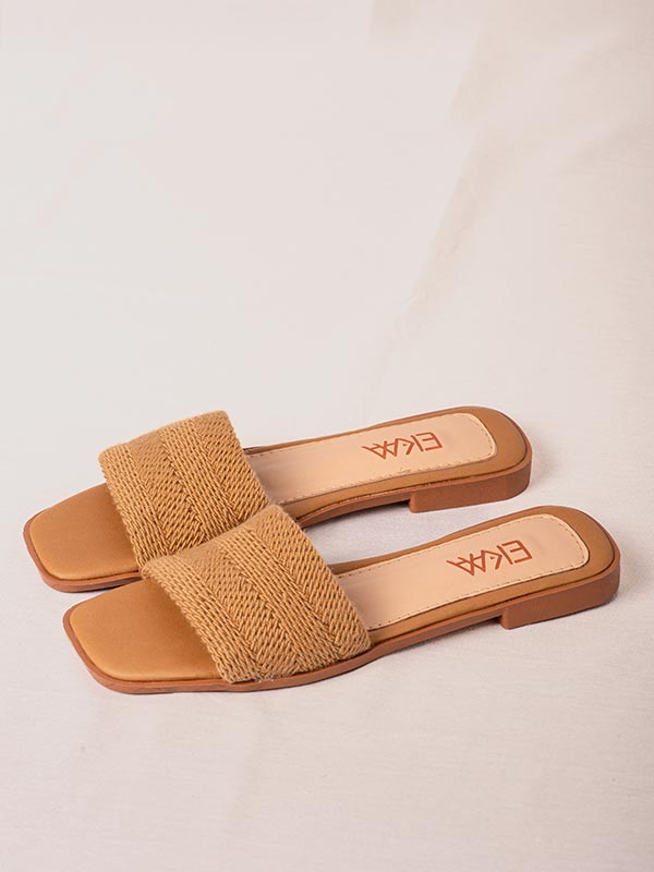 SANDALIAS PLANAS CAQUI