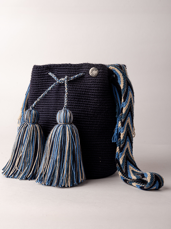 MOCHILA UNICOLOR MEDIANA turquí azules-DE 20 CM X 25 CM APROXIMADAMENTE