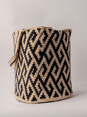 SUSU Beige Negro DE 40 CM X 45 CM APROXIMADAMENTE
