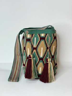 MOCHILA DISEÑO LUXURY (AMOR OLIVO)-DE 28 CM X 30 CM APROXIMADAMENTE